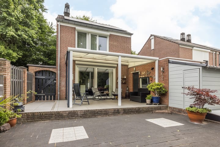 Foto 29 van Delstraat 25