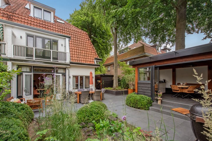 Photo 4 of Van Bommellaan 8