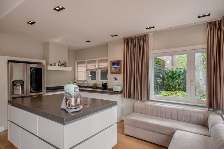 Foto 18 van Van Bommellaan 8