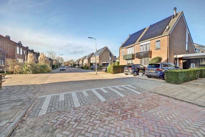 Foto 37 van Prinses Irenestraat 4