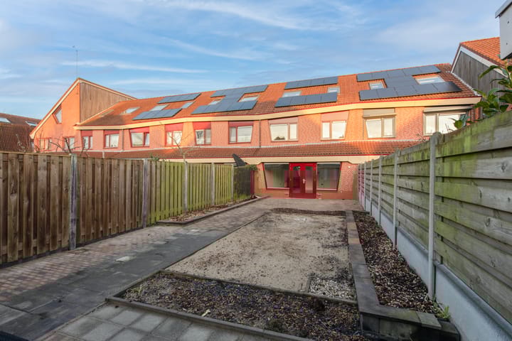 Foto 2 van Hillen acker 63