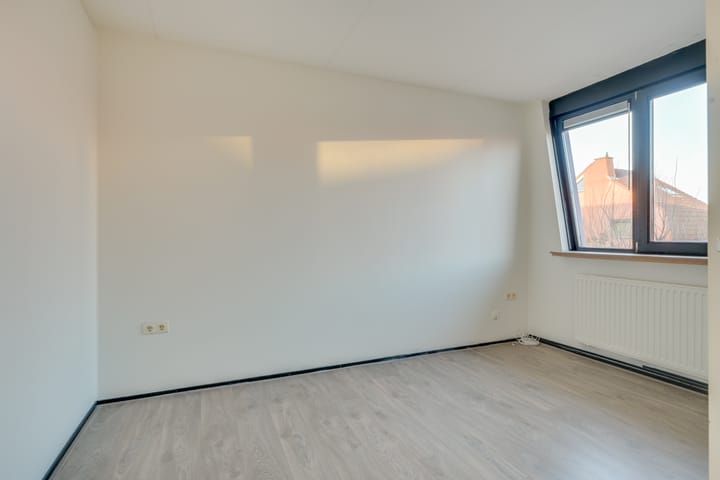 Foto 12 van Hillen acker 63