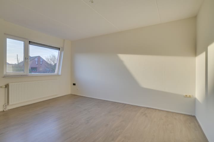 Foto 18 van Hillen acker 63