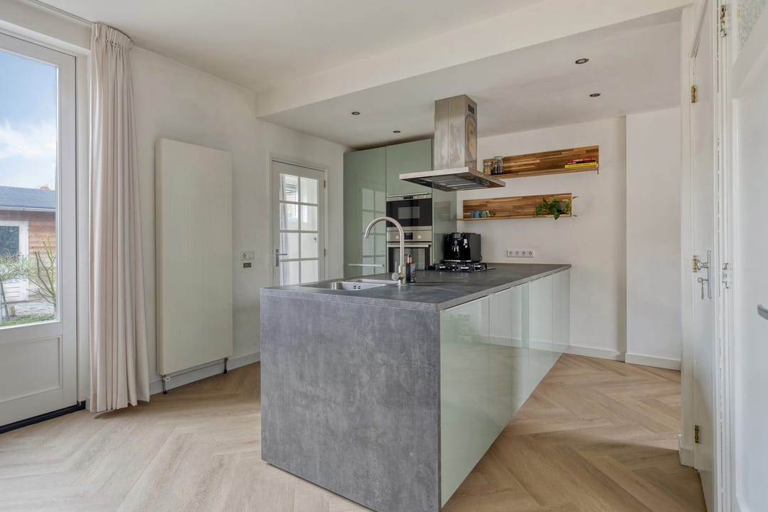 Foto 2 van Albert Cuypstraat 20