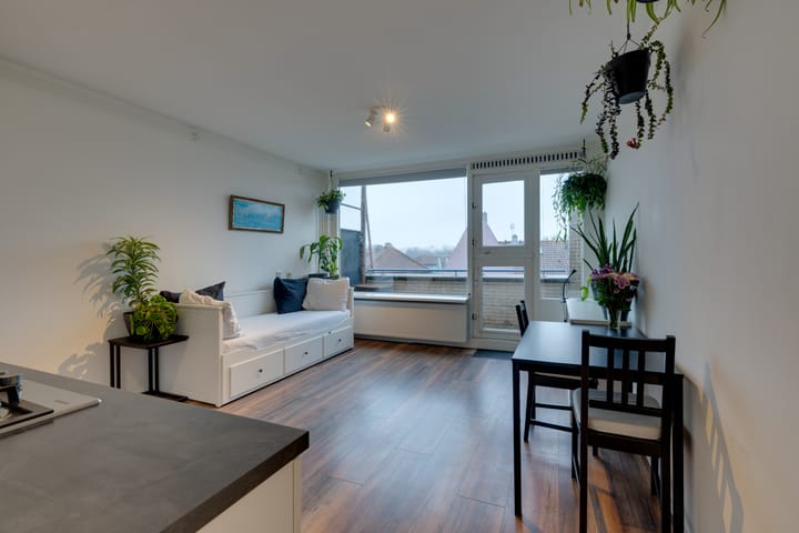 Foto 7 van Floraweg 69