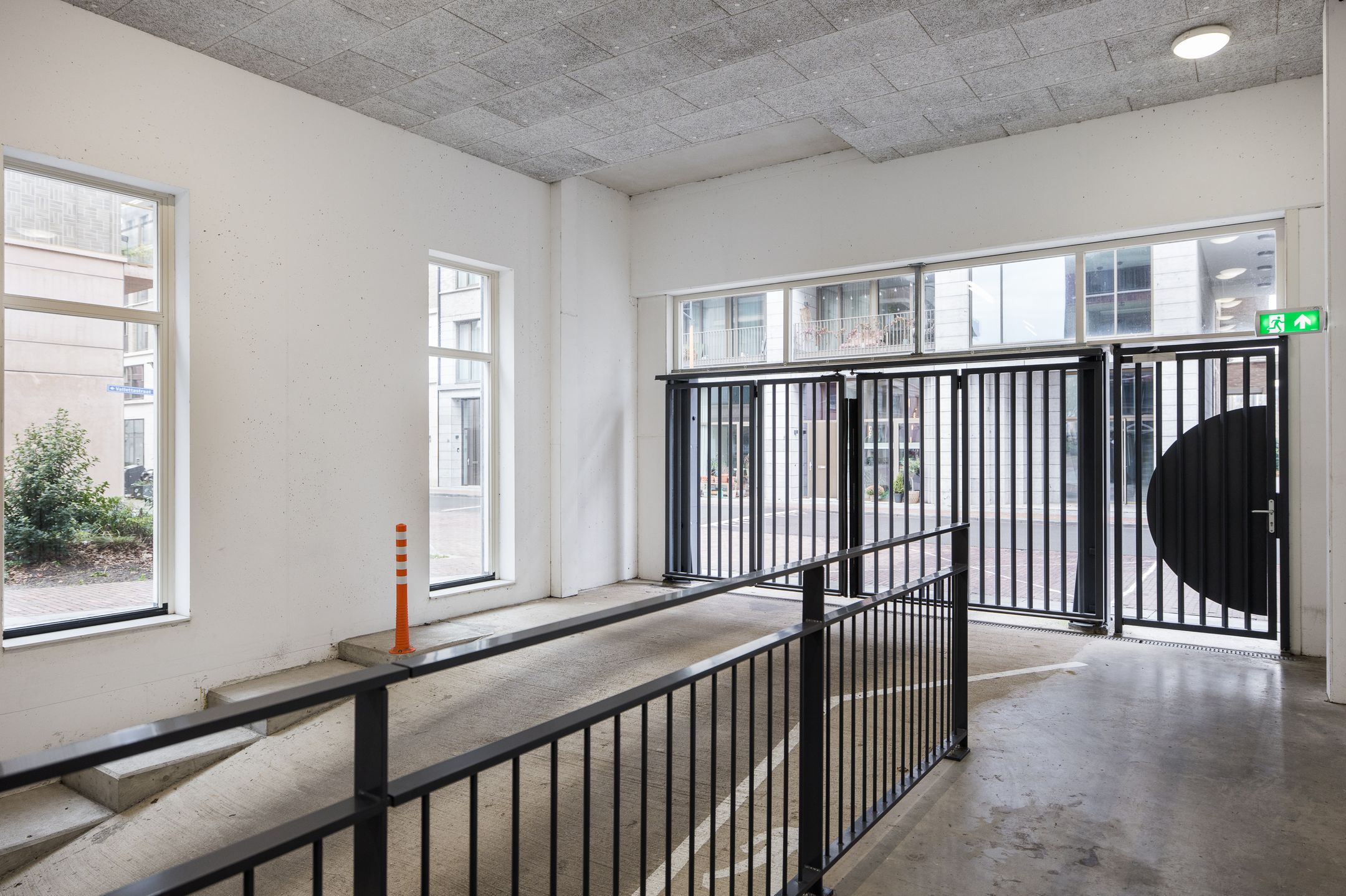 Foto 36 van San Marinostraat 109