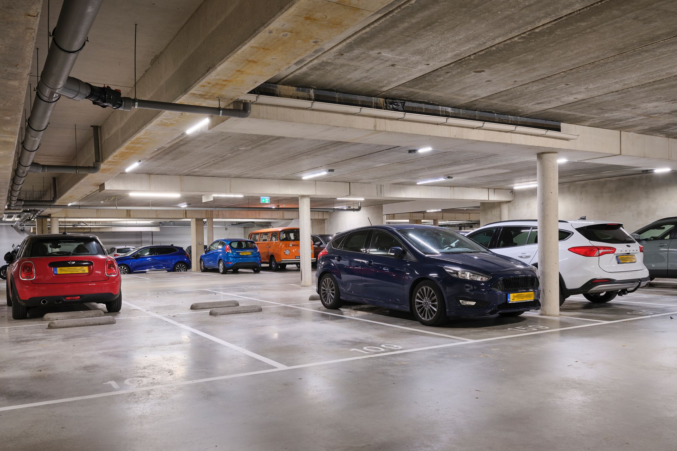 Foto 39 van San Marinostraat 109