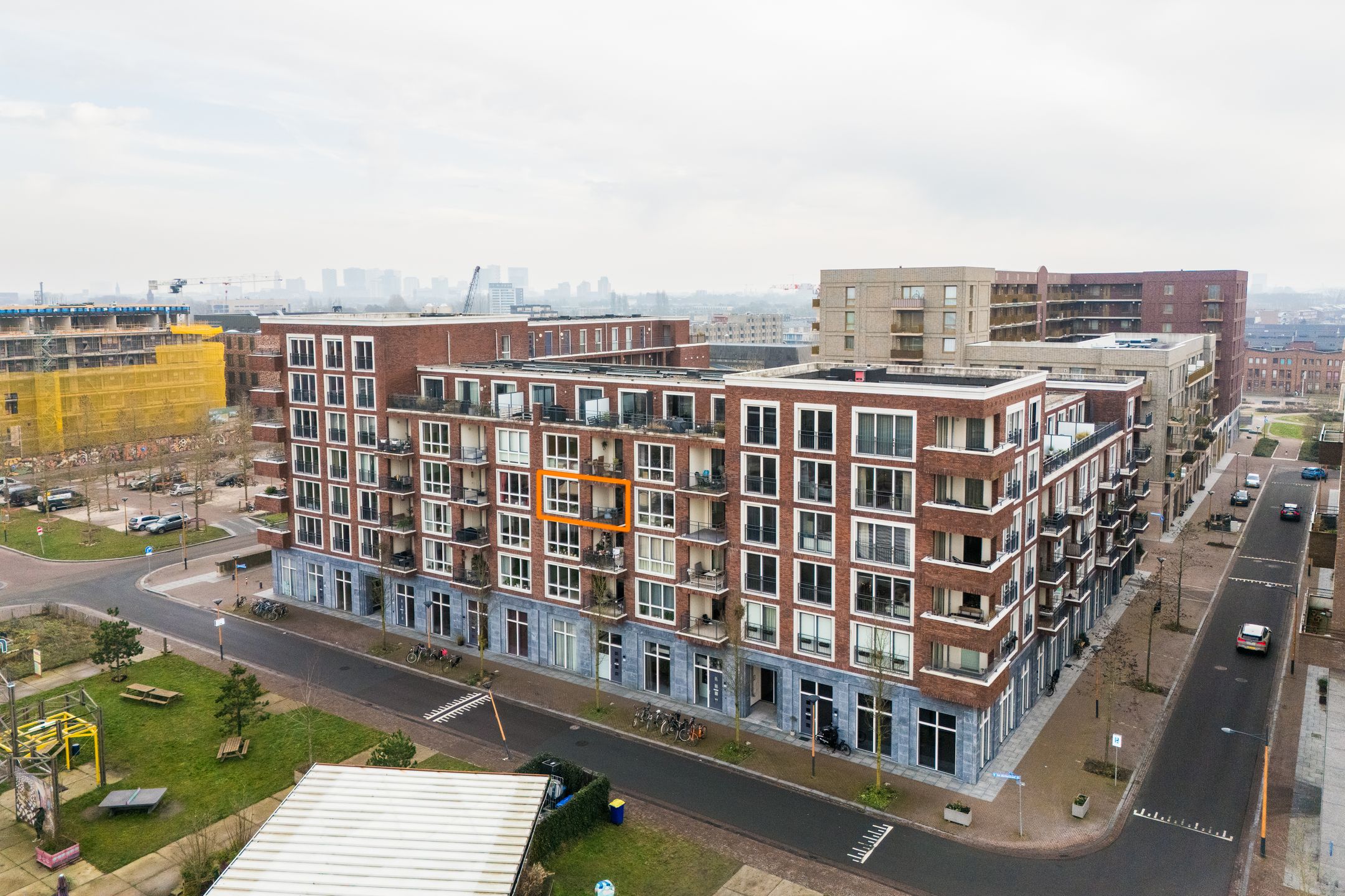 Foto 45 van San Marinostraat 109