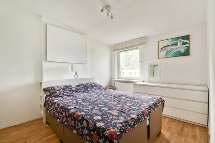 Foto 15 van Moerbeienstraat 6