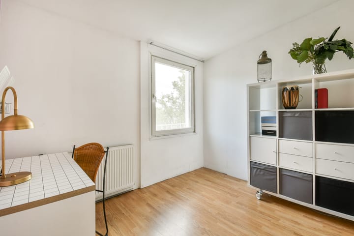 Foto 18 van Moerbeienstraat 6