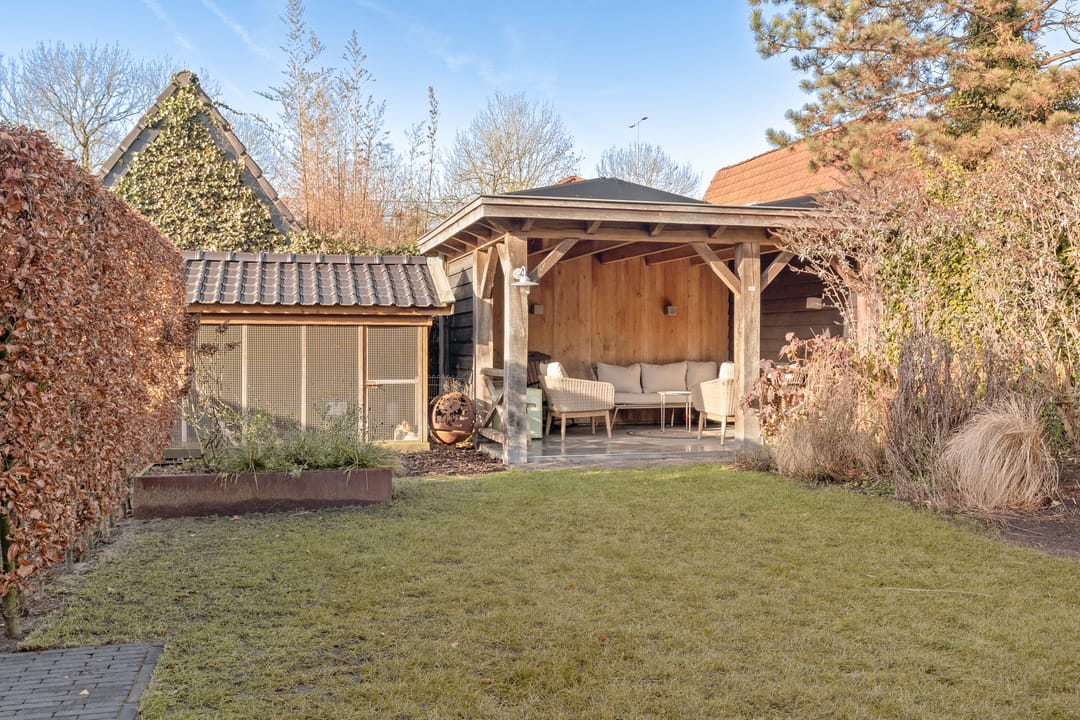 Photo 26 of Oosterspoorlaan 8