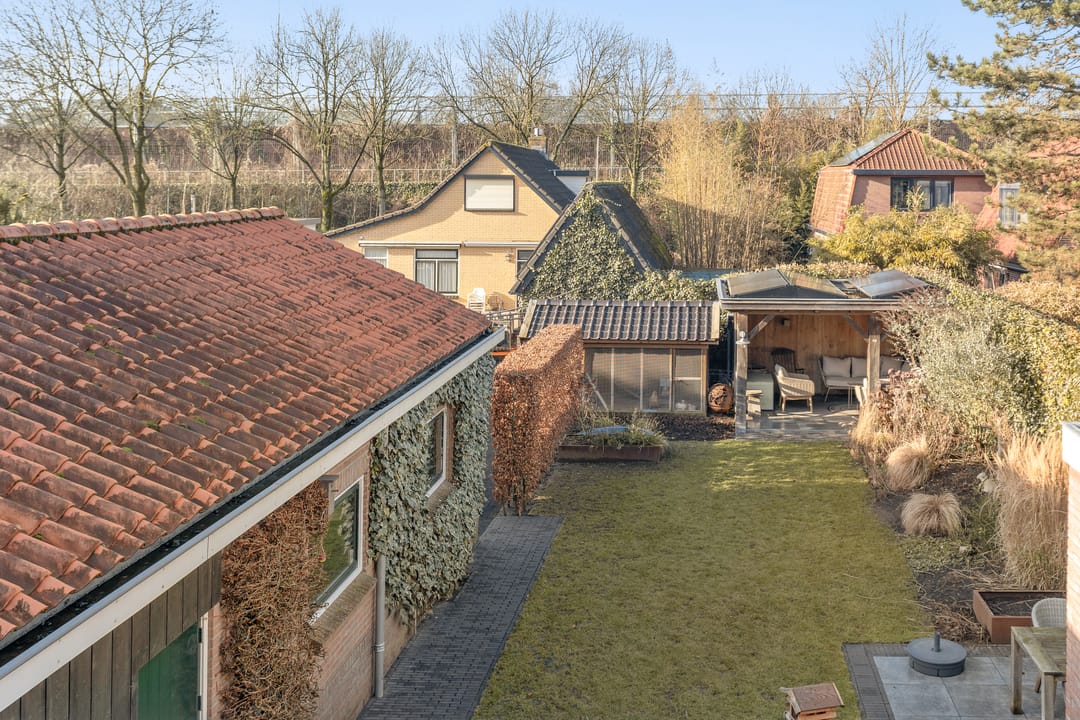 Photo 37 of Oosterspoorlaan 8