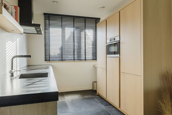 Foto 3 van Weerreys Park 12