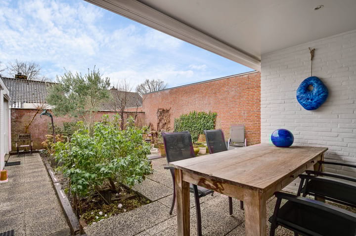 Foto 4 van Meussenhof 8