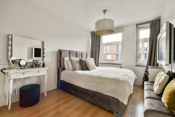 Foto 15 van Abraham Kuyperplein 8