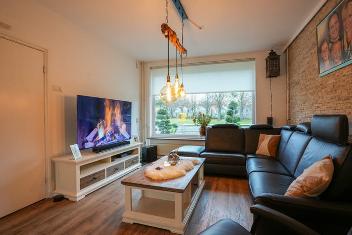 Photo 4 of Keramieksingel 25