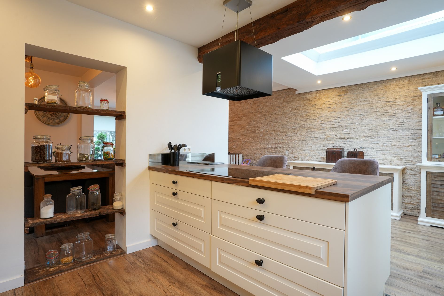 Photo 15 of Keramieksingel 25