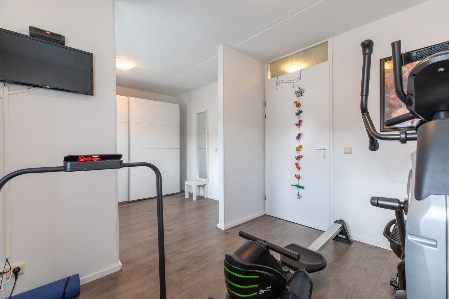 Photo 19 of Schoutstraat 32