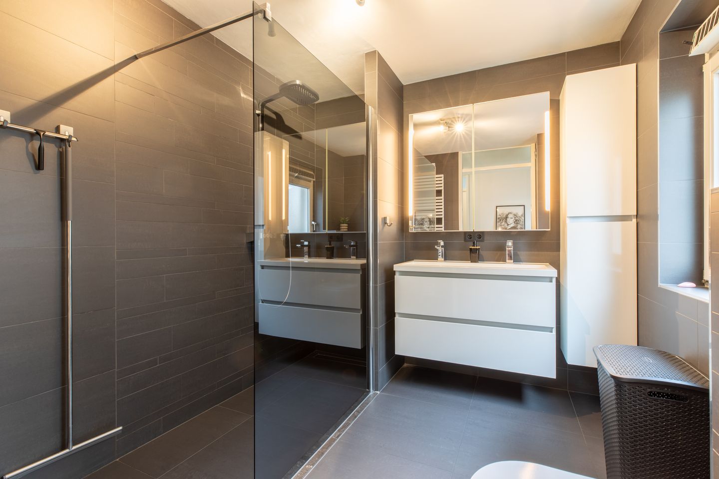 Photo 20 of Schoutstraat 32