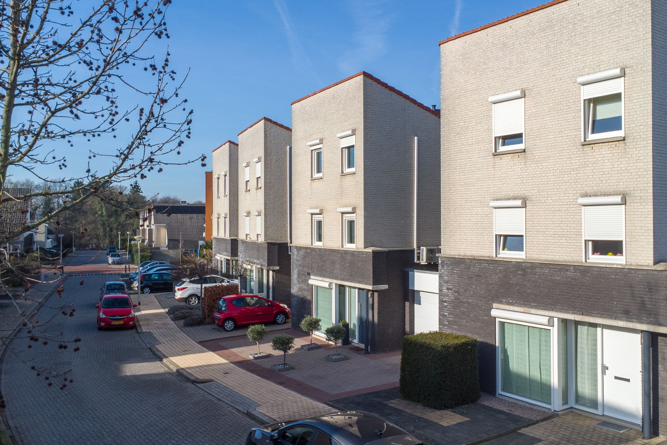 Photo 36 of Schoutstraat 32
