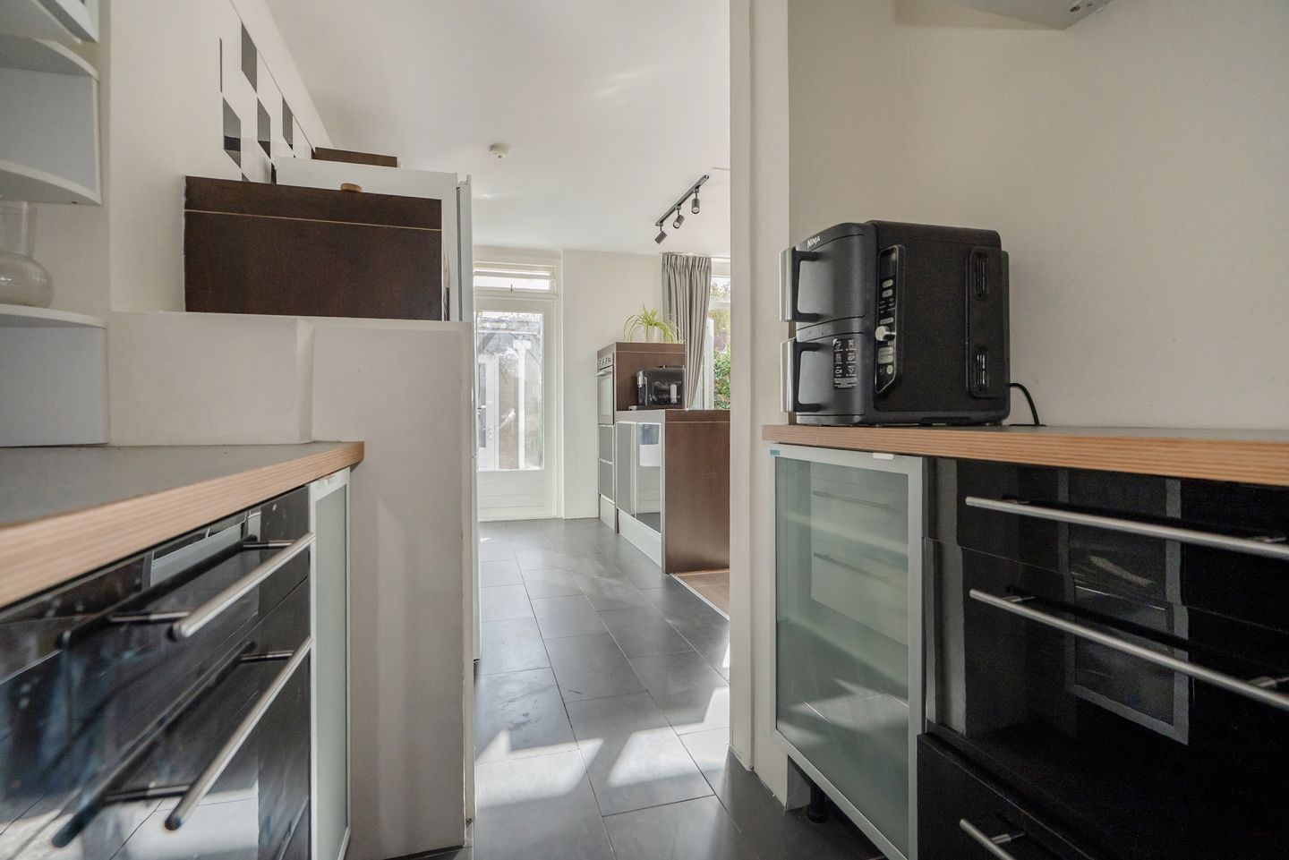 Foto 19 van Nicolaas Beetslaan 30