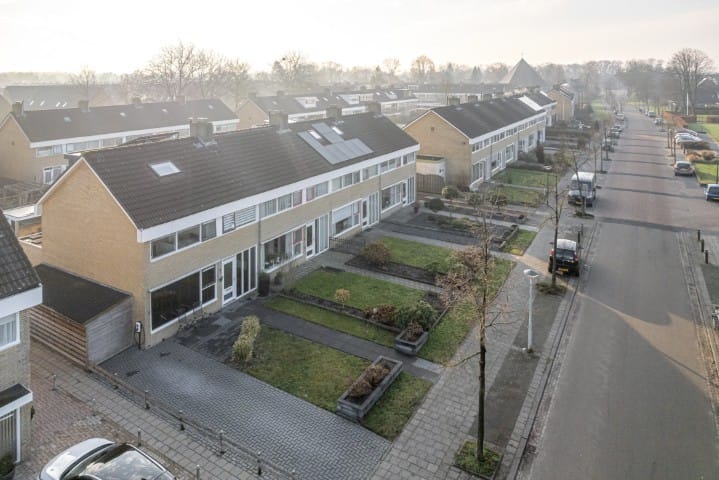 Foto 6 van E A Borgerstraat 90