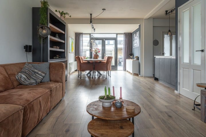 Foto 8 van E A Borgerstraat 90