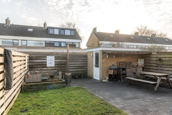 Foto 31 van E A Borgerstraat 90