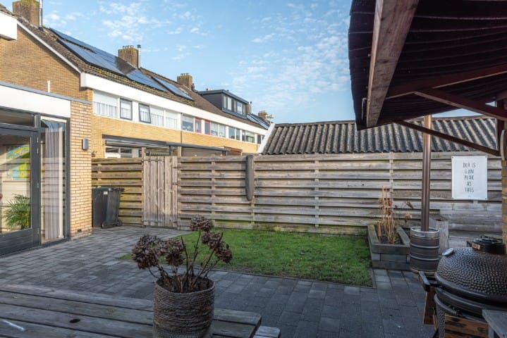 Foto 35 van E A Borgerstraat 90