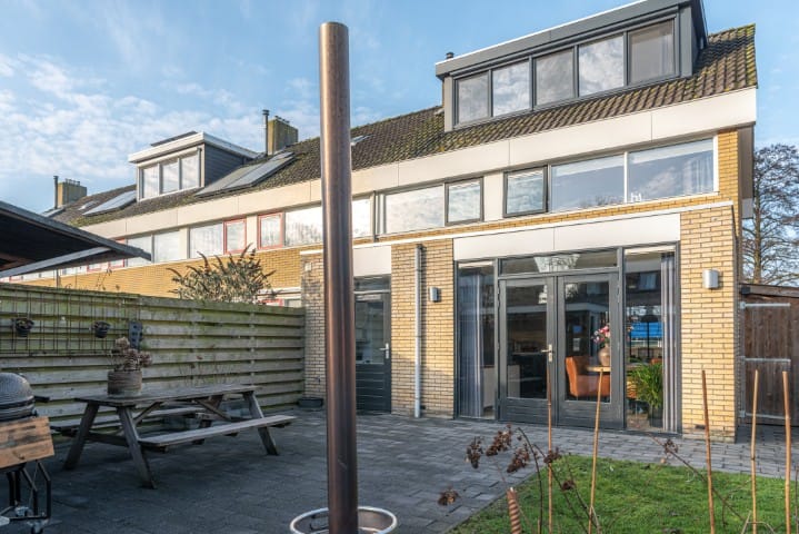 Foto 36 van E A Borgerstraat 90