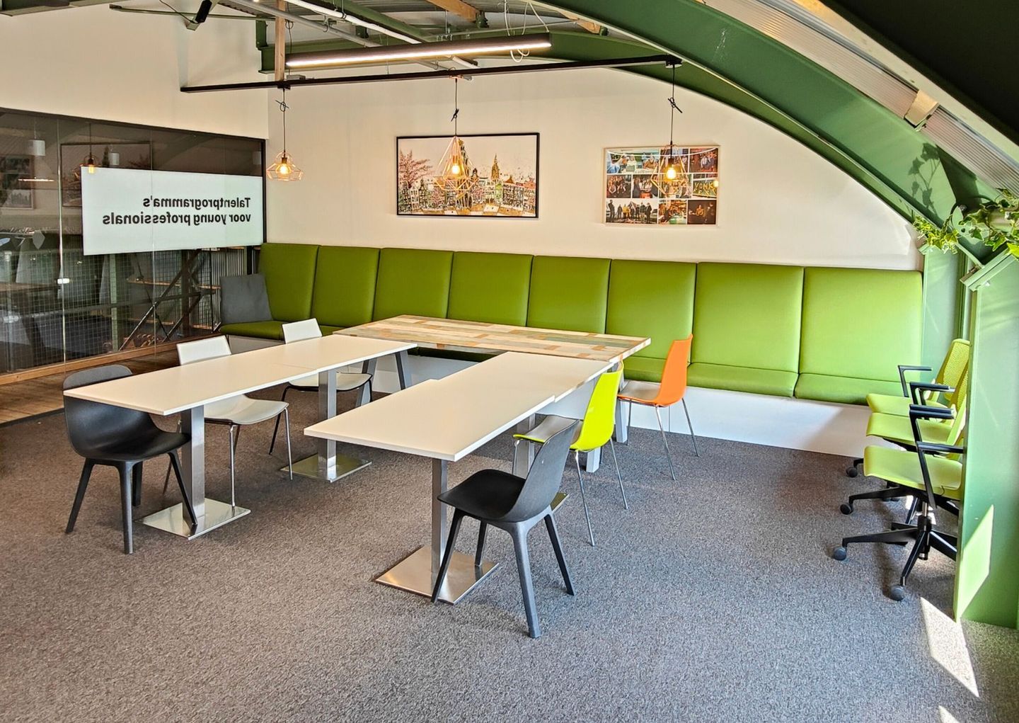 View photo 5 of Suikerlaan 15