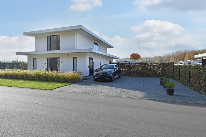 Foto 2 van Pluvierenweg 9-566