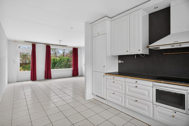 Foto 12 van Boterbloem 55