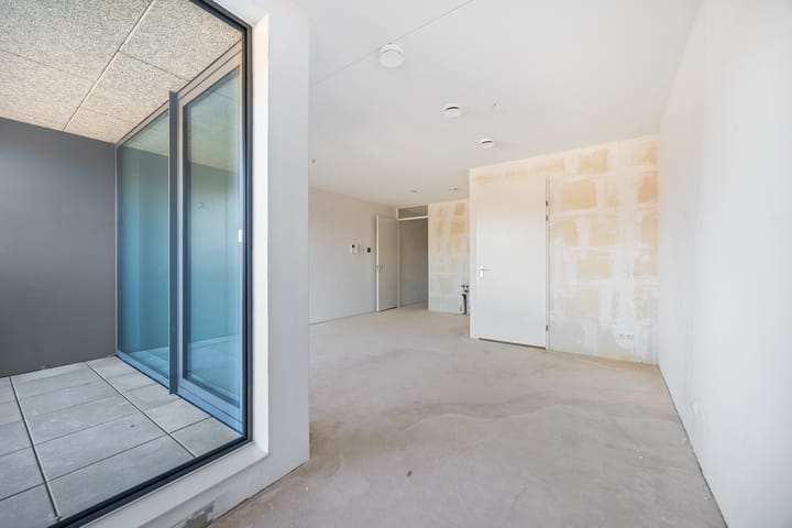 Photo 10 of Delflandstraat 16