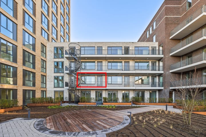 Photo 24 of Delflandstraat 16