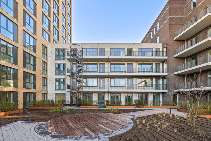 Photo 25 of Delflandstraat 16