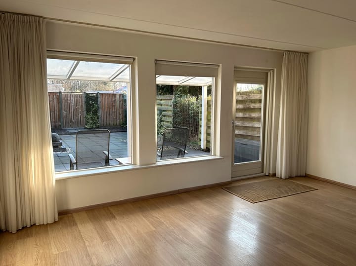 Foto 7 van Pimpelmees 24