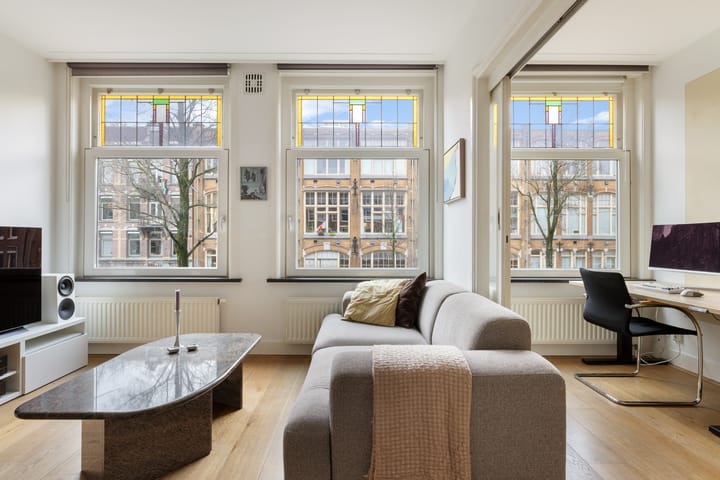 Foto 11 van Bilderdijkstraat 152-2