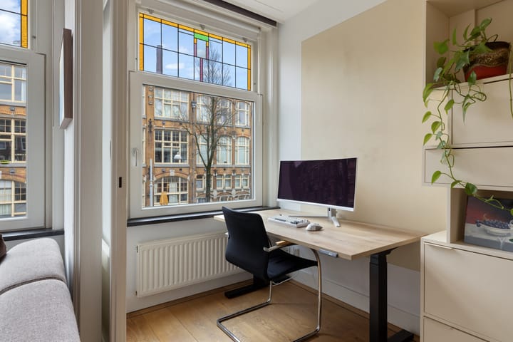 Foto 15 van Bilderdijkstraat 152-2