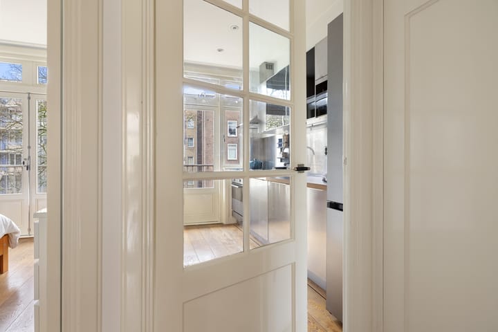 Foto 18 van Bilderdijkstraat 152-2