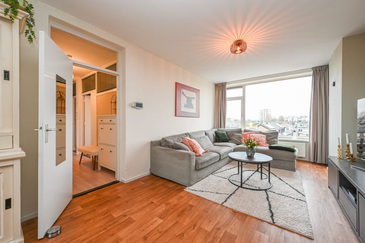 Photo 7 of Frans Halslaan 25-C