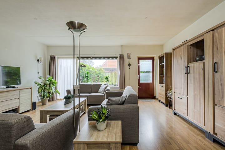 Photo 9 of Marie Curiehof 10