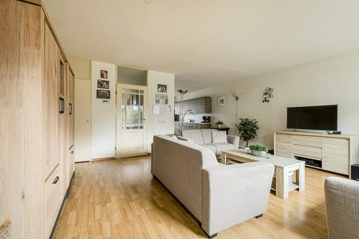 Photo 12 of Marie Curiehof 10