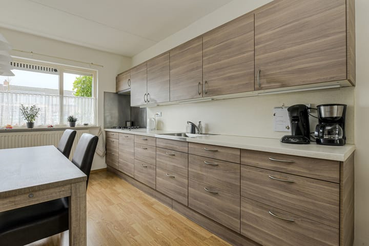 Photo 14 of Marie Curiehof 10