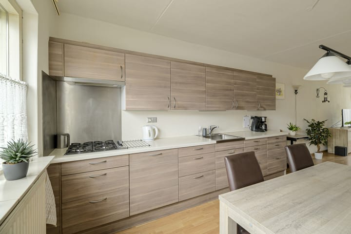 Photo 15 of Marie Curiehof 10