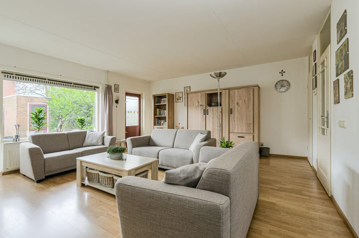 Photo 19 of Marie Curiehof 10