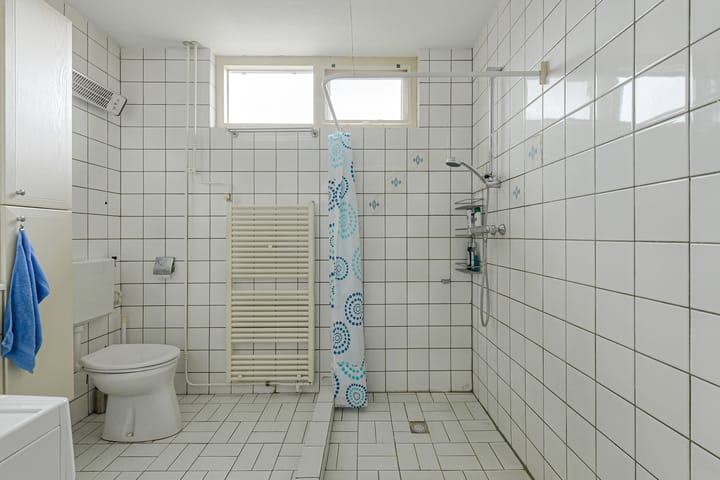 Photo 28 of Marie Curiehof 10