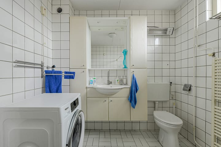 Photo 29 of Marie Curiehof 10