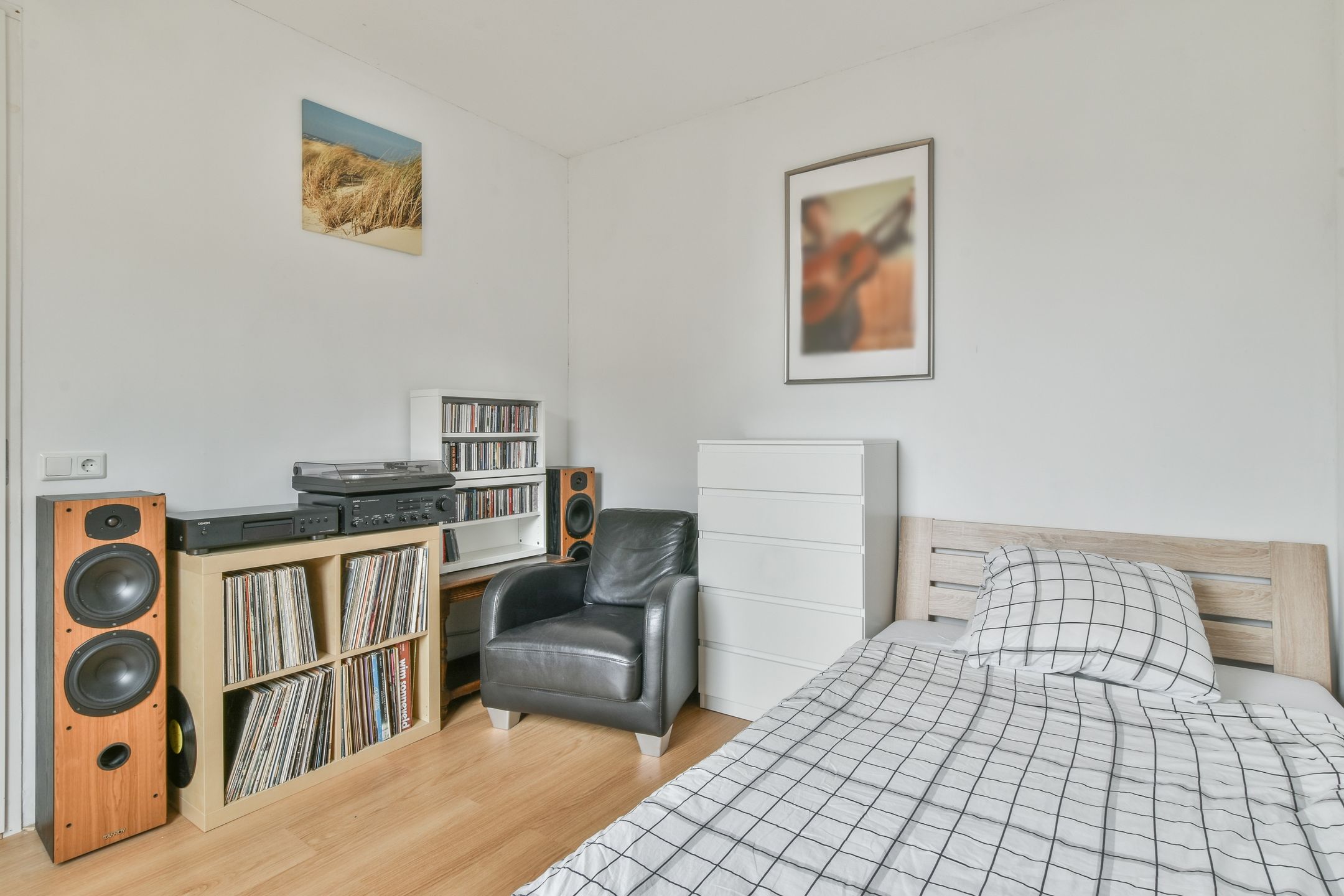 Foto 24 van Granaatplein 2