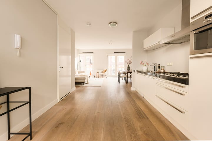 Photo 3 of Tweede Sweelinckstraat 5-H